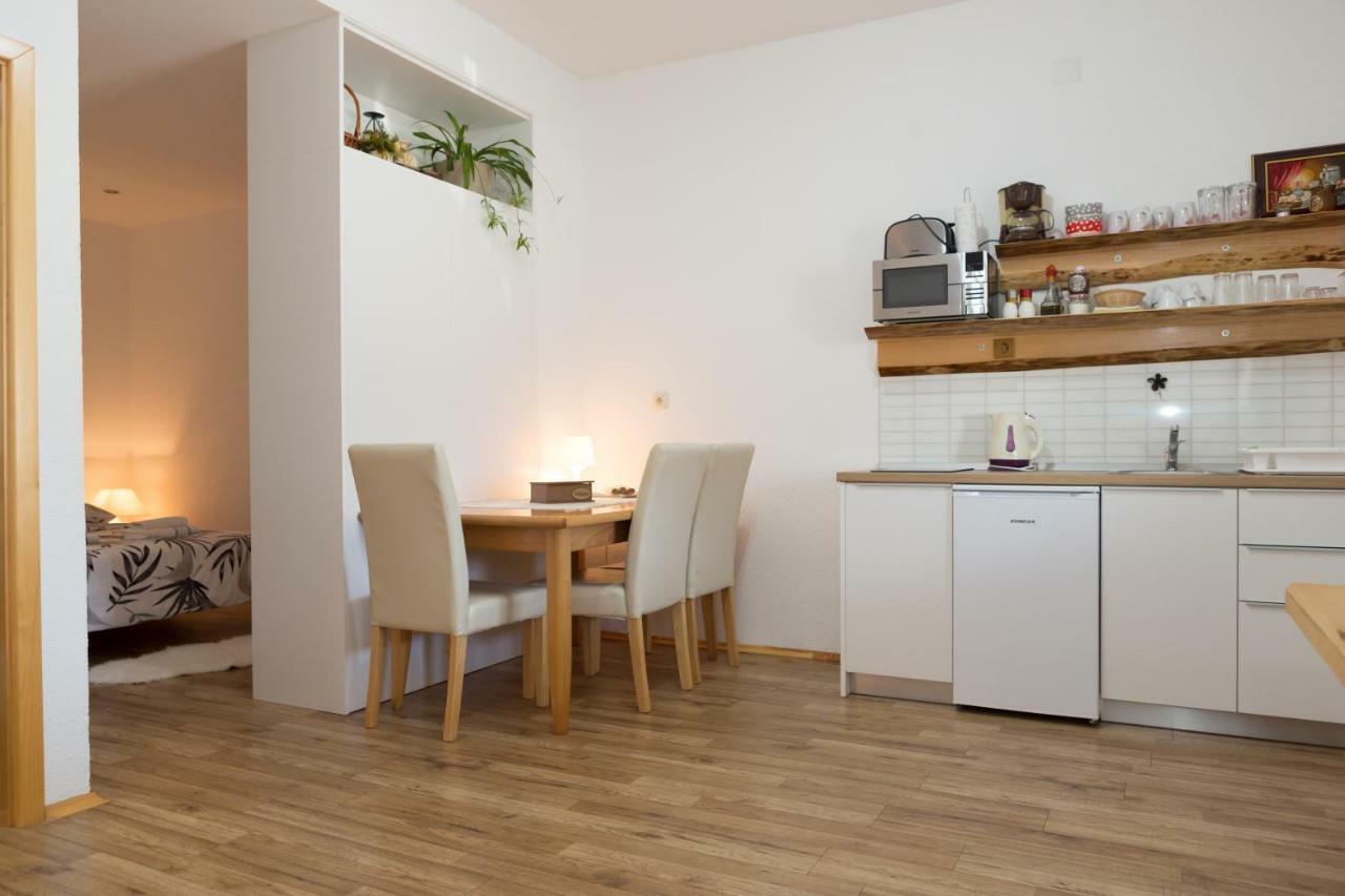 Studio Apartments Plitvice Lacus Korenica Exterior foto